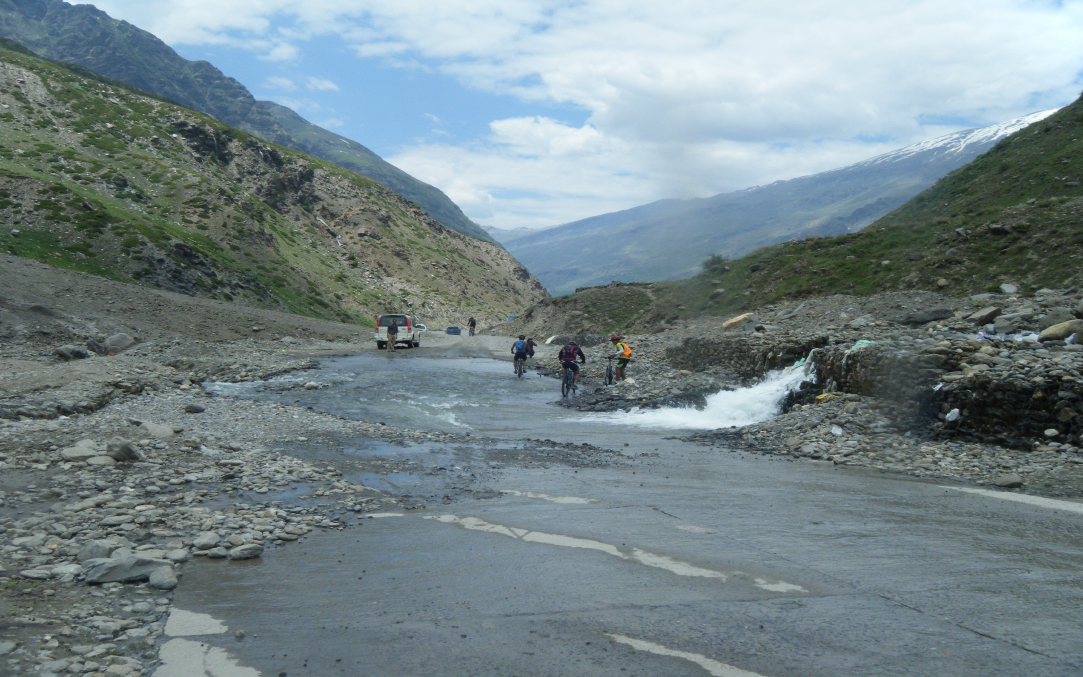 Mountain biking in Kinnaur-Spiti